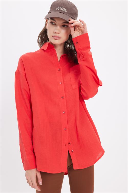 Kadın Oversize Geniş Kesim %100 Pamuk Müslin Kumaş Uzun Kollu Cepli Dokulu Nar Rengi Gömlek