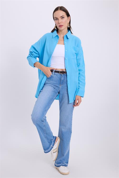 Kadın Oversize Geniş Kesim %100 Pamuk Müslin Kumaş Uzun Kollu Cepli Dokulu Mavi Gömlek