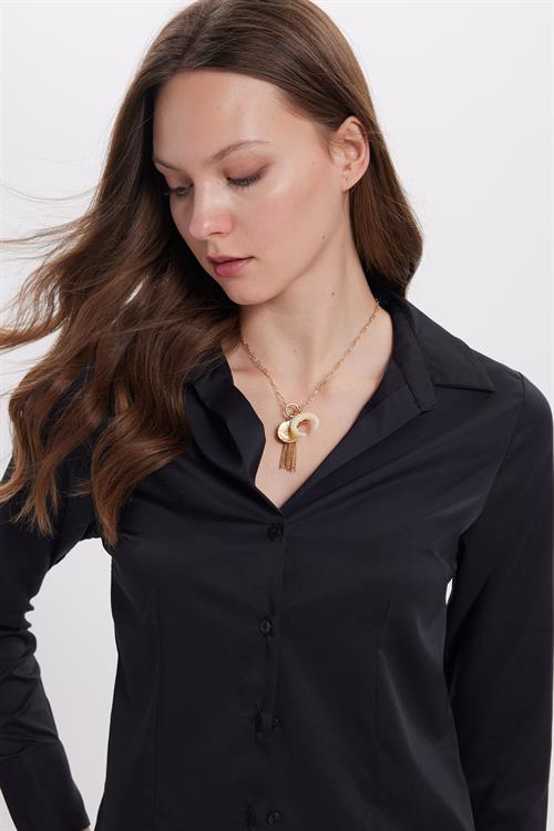 Kadın Slim Fit Dar Kesim Pensli Vucüda Oturan Klasik Yaka Uzun Kollu Likralı Siyah Gömlek