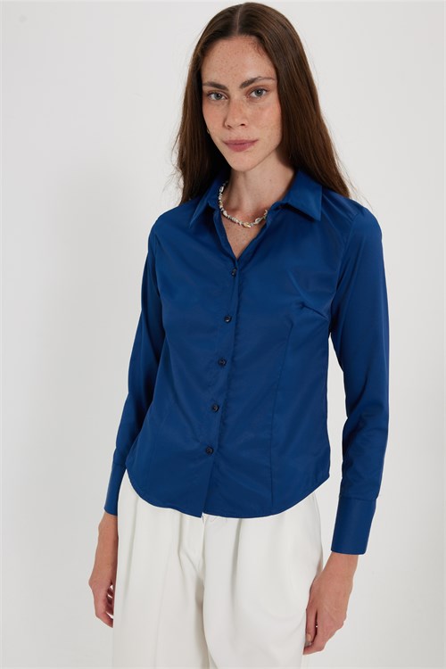 Kadın Slim Fit Dar Kesim Pensli Vucüda Oturan Klasik Yaka Uzun Kollu Likralı Lacivert Gömlek