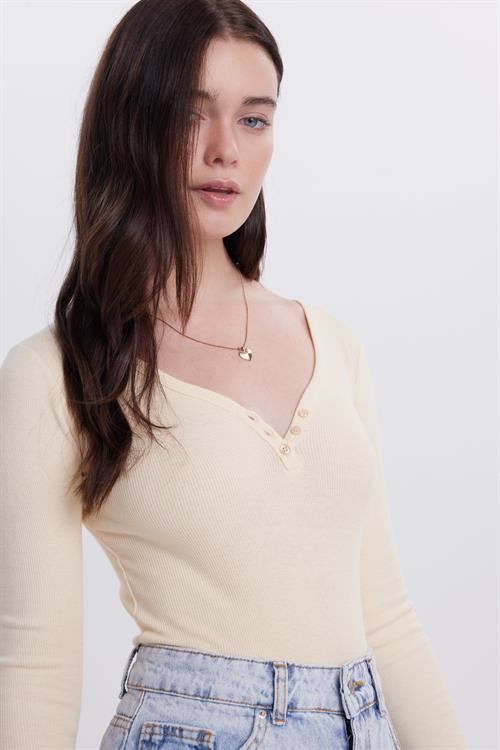 Kadın Slim Fit Dar Kesim Pamuklu V Yaka Taş Bluz