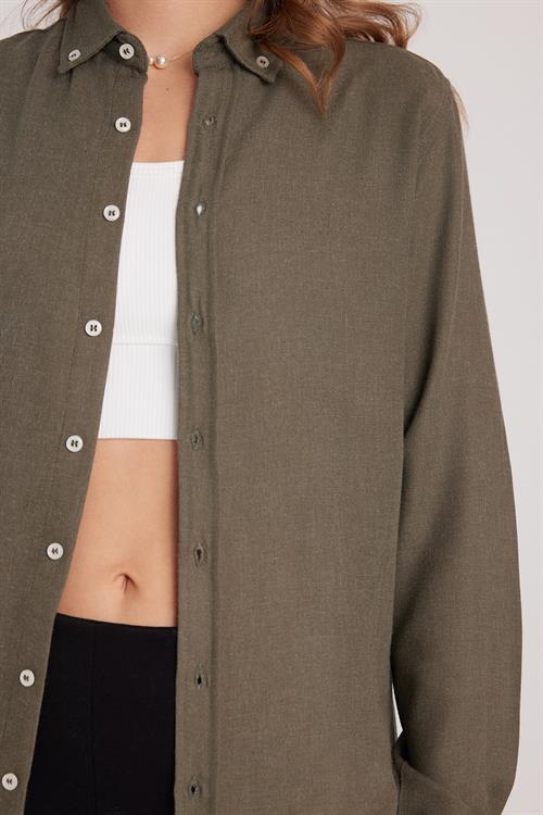 Kadın Slim Fit Düğmeli Yaka Kışlık Yün Viskon Düz Haki Gömlek