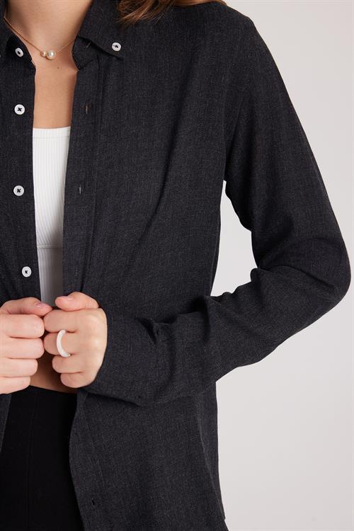 Kadın Slim Fit Düğmeli Yaka Kışlık Yün Viskon Düz Siyah Gömlek
