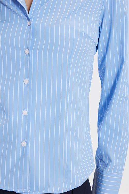 Kadın Slim Fit Dar Kesim Uzun Kollu Çizgili Mavi Gömlek