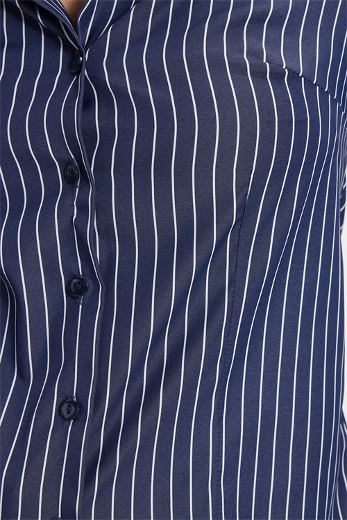 Kadın Slim Fit Dar Kesim Uzun Kollu Çizgili Lacivert Gömlek
