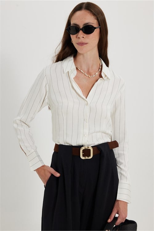 Kadın Slim Fit Dar Kesim Çizgili Viskon Yumuşak Dokulu Uzun Kollu Pensli Ekru Gömlek