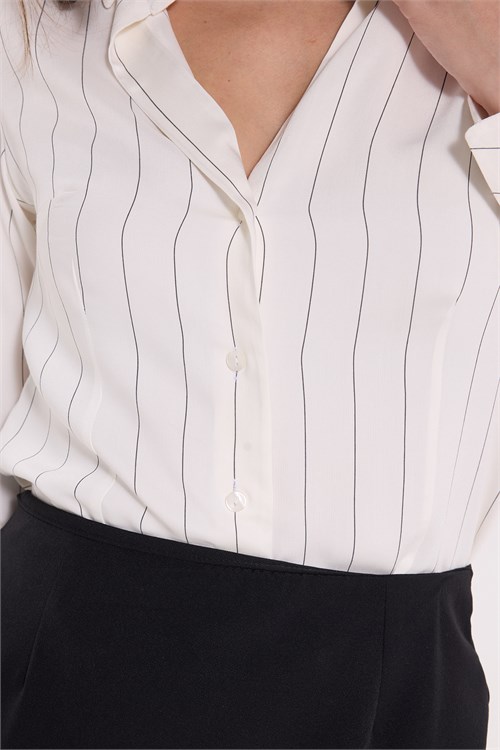 Kadın Slim Fit Dar Kesim Çizgili Viskon Yumuşak Dokulu Uzun Kollu Pensli Ekru Gömlek