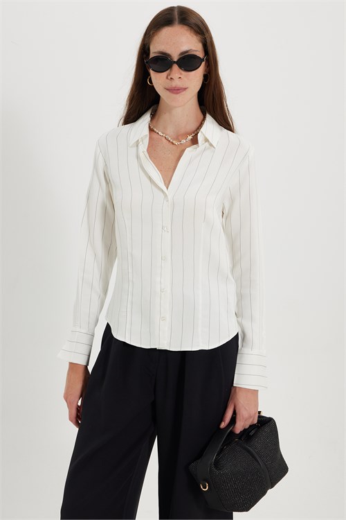 Kadın Slim Fit Dar Kesim Çizgili Viskon Yumuşak Dokulu Uzun Kollu Pensli Ekru Gömlek