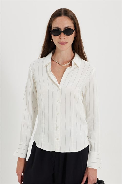 Kadın Slim Fit Dar Kesim Çizgili Viskon Yumuşak Dokulu Uzun Kollu Pensli Ekru Gömlek
