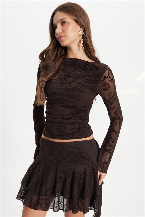 Kadın Slim Fit Dar Kesim Bisiklet Yaka Uzun Kollu Kahverengi Bluz