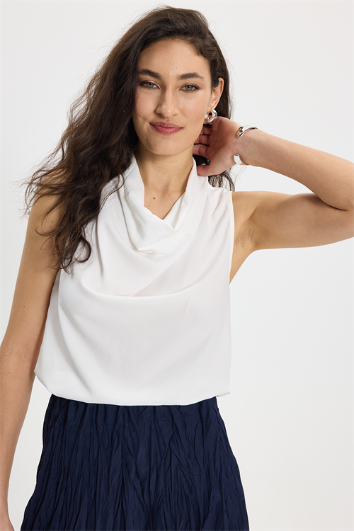 Kadın Slim Fit Dar Kesim Degaje Yaka Kolsuz Ekru Kruvaze Bluz