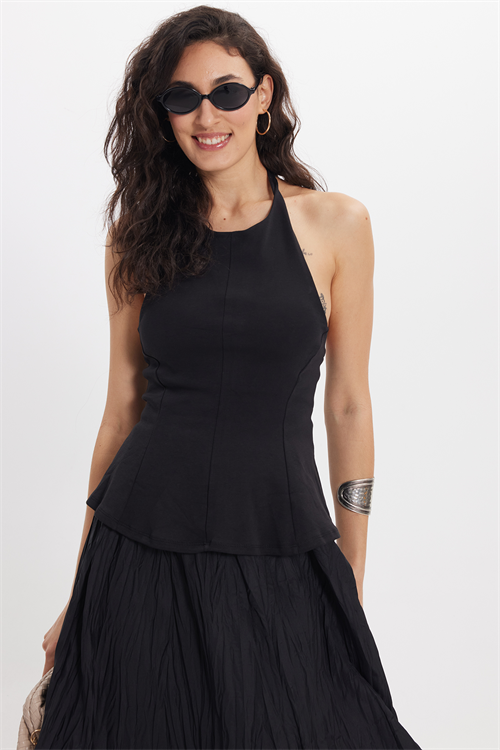 Kadın Slim Fit Dar Kesim  %100 Pamuk Boyundan Bağlamalı Sıfır Kol Siyah Bluz