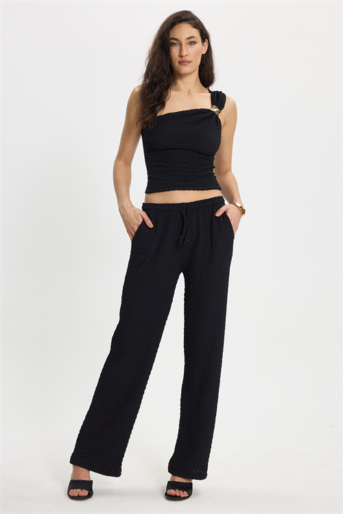 Kadın Slim Fit Dar Kesim Tek Omuz Tek Kol Doku Desenli Siyah Bluz