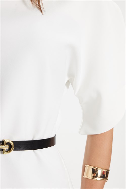 Kadın Slim Fit Dar Kesim Kol Detaylı İnce Kemerli Fermuarlı Beyaz Bluz Gömlek
