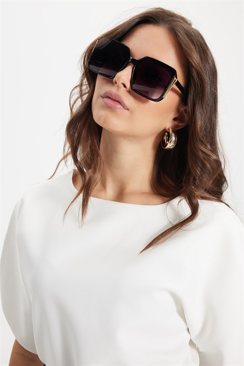 Kadın Slim Fit Dar Kesim Kol Detaylı İnce Kemerli Fermuarlı Beyaz Bluz Gömlek