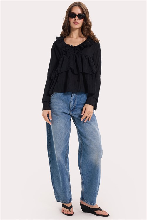 Kadın Slim Fit Dar Kesim V Yaka Fırfır Detaylı Uzun Kol Siyah Bluz 