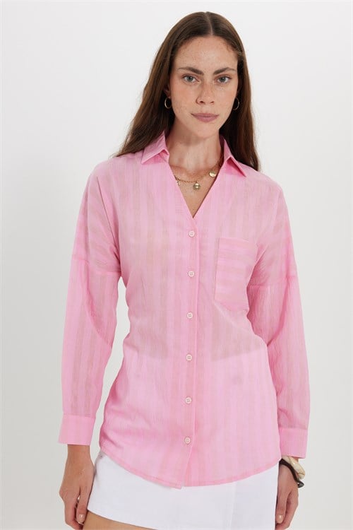 Kadın Oversize Geniş Kesim Uzun Kollu Pamuklu Beli Kuşaklı Çizgili Cepli Pembe Gömlek 
