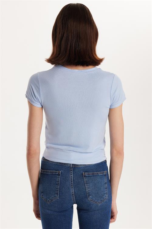 Kadın Slim Fit Dar Kesim Kısa Kollu Bisiklet Yaka Düğmeli Mavi Hırka