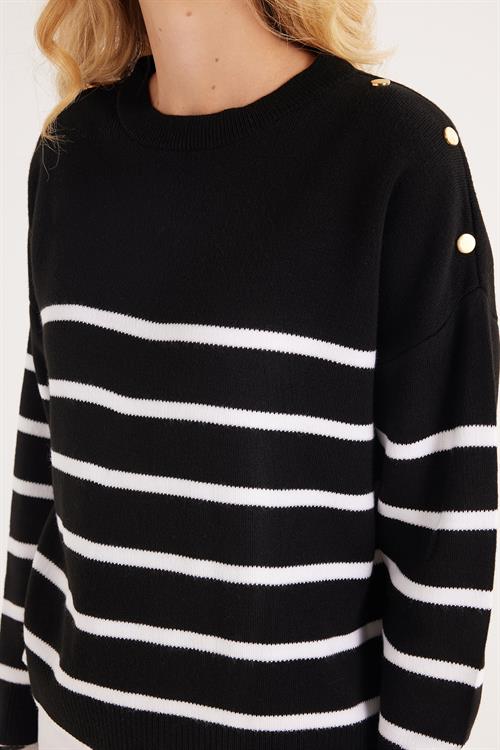Kadın Slim Fit Dar Kesim Bisiklet Yaka Çizgili Siyah Kazak