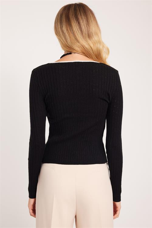 Kadın Slim Fit Dar Kesim Uzun Kollu U Yaka Bağlama Detaylı Siyah Hırka