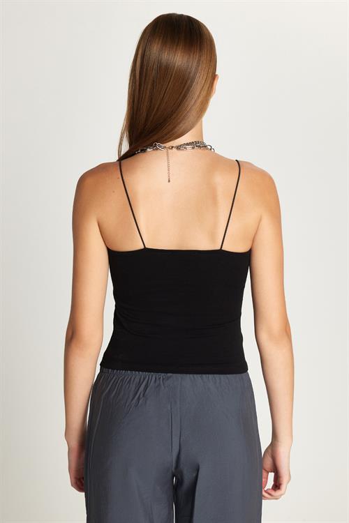 Kadın Slim Fit Dar Kesim İnce Askılı Kare Yaka Siyah Body Atlet