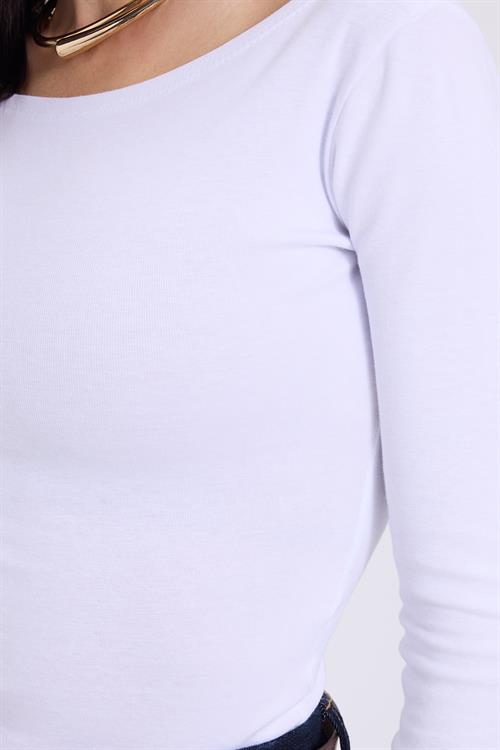 Kadın Slim Fit Dar Kesim Pamuklu Modal Kumaş Uzun Kollu Kayık Yaka Beyaz Bluz