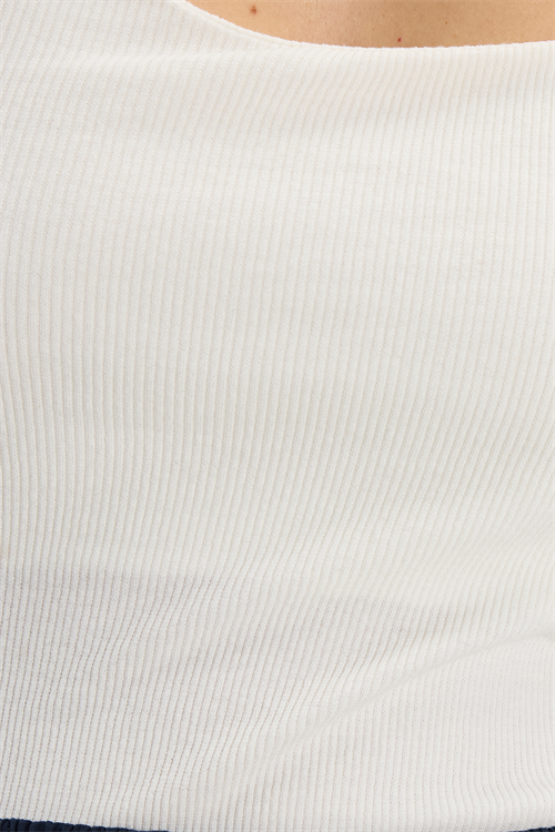 Kadın Slim Fit Dar Kesim Pamuklu Halter Yaka Kaşkorse Ekru Crop