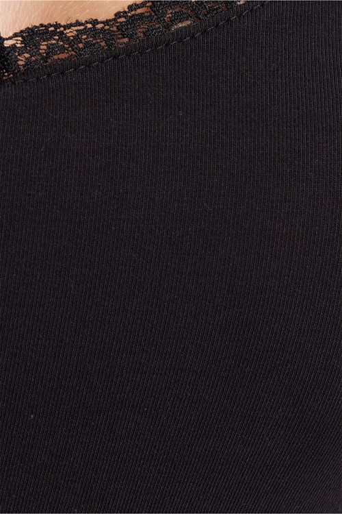 Kadın Slim Fit Dar Kesim Pamuklu İnce Askılı Dantel Detaylı Siyah Crop Atlet