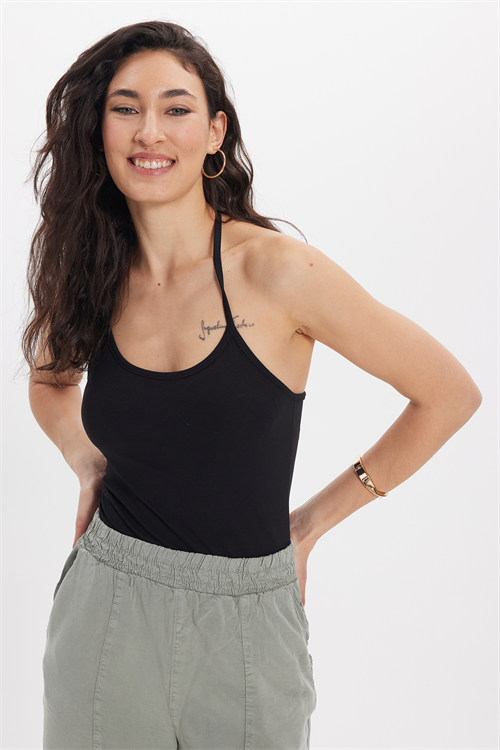 Kadın Slim Fit Dar Kesim Pamuklu Halter Yaka İnce Bağcıklı Siyah Crop