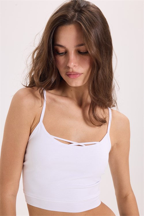 Kadın Slim Fit Dar Kesim Pamuklu İnce Askılı Beyaz Crop Atlet