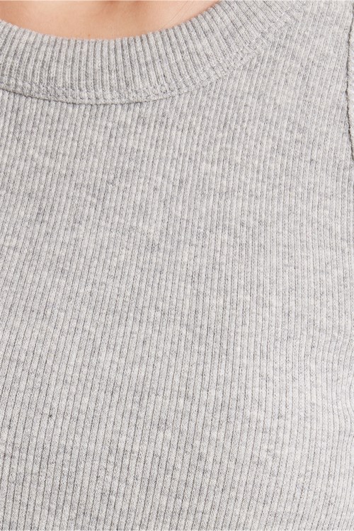 Kadın Slim Fit Dar Kesim Pamuklu Askılı Bisiklet Yaka Gri Crop Atlet