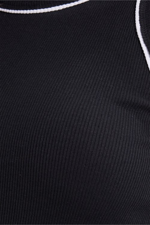 Kadın Slim Fit Dar Kesim Pamuklu Askılı Bisiklet Yaka Biyeli Siyah Crop Atlet