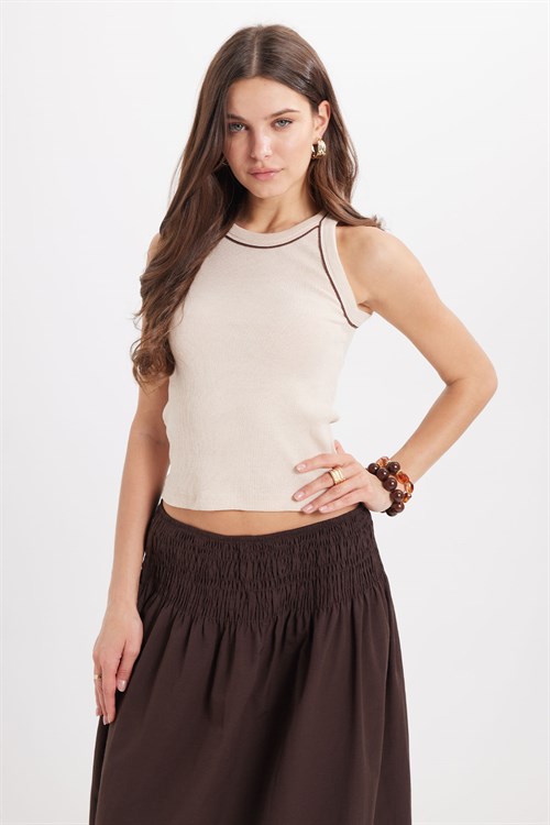Kadın Slim Fit Dar Kesim Pamuklu Askılı Bisiklet Yaka Biyeli Bej Crop Atlet