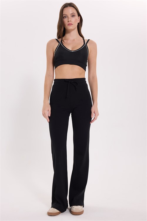 Kadın Slim Fit Dar Kesim Çapraz Bağlamalı Askılı V Yaka Siyah Crop