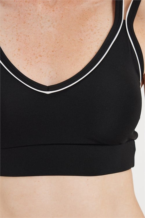 Kadın Slim Fit Dar Kesim Çapraz Bağlamalı Askılı V Yaka Siyah Crop 