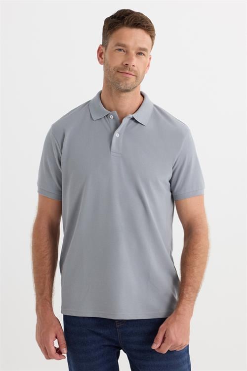 Erkek Regular Fit Klasik Kesim Pamuklu Yumuşak Dokulu Serin Tutan Kumaş Düz Gri Polo Yaka Tişört