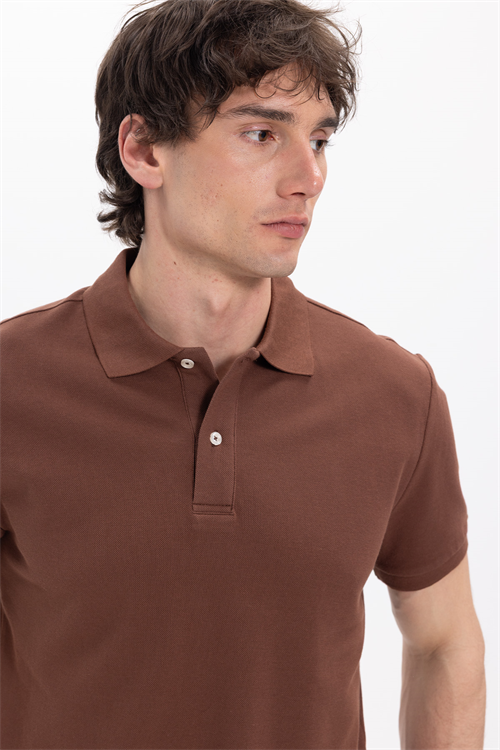 Erkek Regular Fit Rahat Kesim %100 Pamuk Düz Pike Kahverengi Polo Yaka Tişört