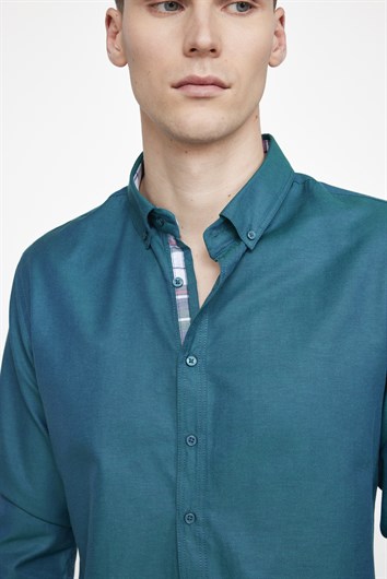 Erkek Slim Fit Dar Kesim Uzun Kollu Pamuklu Oxford Doku Kolay Ütülenebilir Yeşil Düğmeli Yaka Gömlek