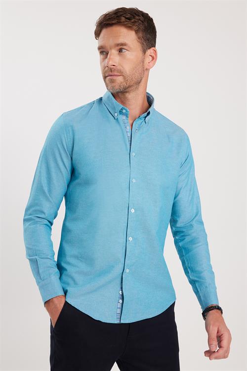 Erkek Slim Fit Dar Kesim Uzun Kollu Pamuklu Oxford Doku Turkuaz Düğmeli Yaka Gömlek