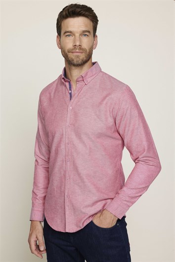 Erkek Slim Fit Dar Kesim Uzun Kollu Pamuklu Oxford Doku Kolay Ütülenebilir Bordo Düğmeli Yaka Gömlek