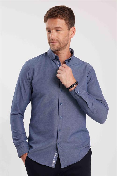Erkek Slim Fit Dar Kesim Uzun Kollu Pamuklu Oxford Doku Lacivert Düğmeli Yaka Gömlek