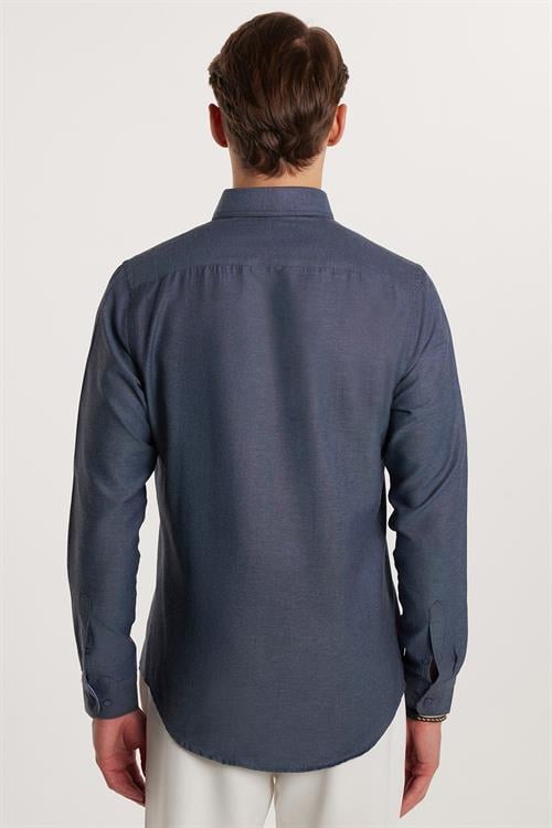 Erkek Slim Fit Dar Kesim Uzun Kollu Pamuklu Oxford Doku Kolay Ütülenebilir Mavi Düğmeli Yaka Gömlek