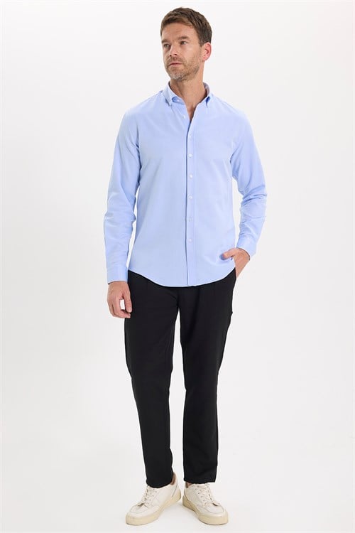 Erkek Slim Fit Dar Kesim Uzun Kollu Pamuklu Kolay Ütülenebilir Mavi Düğmeli Yaka Gömlek