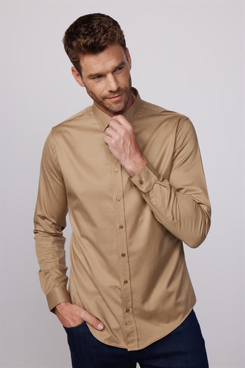 Slim Fit Uzun Kollu Likralı Düz Pamuk Saten Erkek Kahve Gömlek