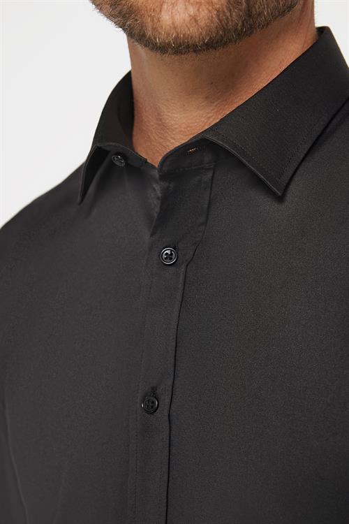 Slim Fit Uzun Kollu Likralı Düz Pamuk Saten Erkek Siyah Gömlek