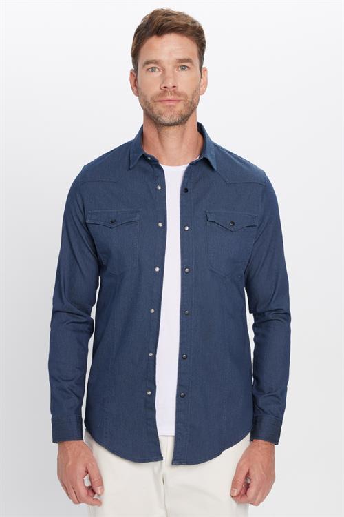 Erkek Slim Fit Dar Kesim Çift Cepli Denim Kot Lacivert Gömlek