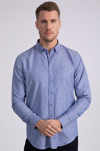 Erkek Slim Fit Dar Kesim Uzun Kollu Pamuklu Oxford Doku Kolay Ütülenebilir Mavi Düğmeli Yaka Gömlek