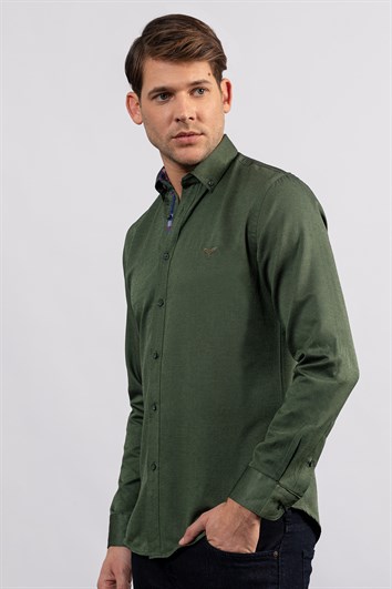 Erkek Slim Fit Dar Kesim Uzun Kollu Pamuklu Oxford Doku Kolay Ütülenebilir Yeşil Düğmeli Yaka Gömlek