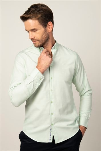 Erkek Slim Fit Dar Kesim Uzun Kollu Pamuklu Oxford Doku Kolay Ütülenebilir Mint Düğmeli Yaka Gömlek