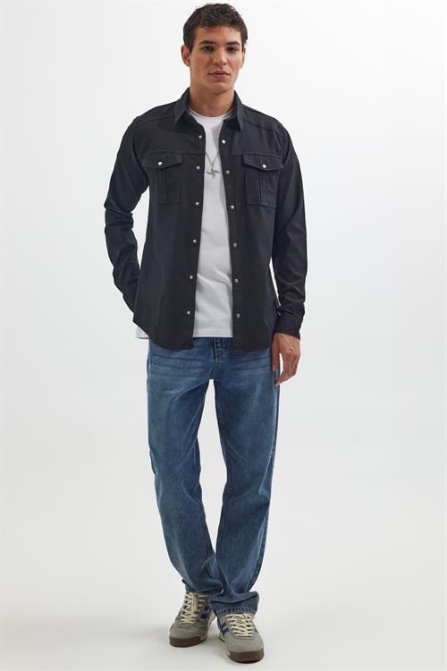 Slim Fit Uzun Kollu Spor Yaka Yıkamalı Çift Cepli Armürlü Denim Kot Siyah Erkek Gömlek